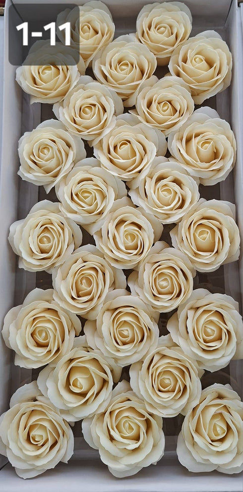 Trandafiri din pastă de săpun ivoire – Set 25 bucăți, 8cm