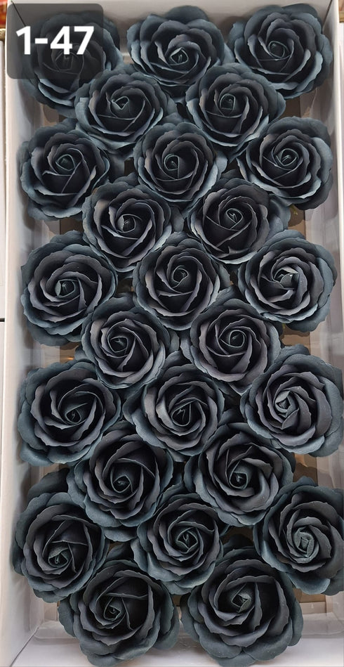 Trandafiri din pastă de săpun negru antracit – set 25 bucăți, 8cm