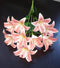 Buchet decorativ cu flori de crin roz – aranjament floral artificial pentru decor elegant