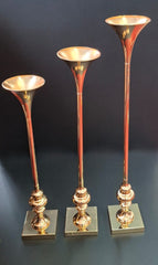 Suport auriu din metal – elegant și decorativ