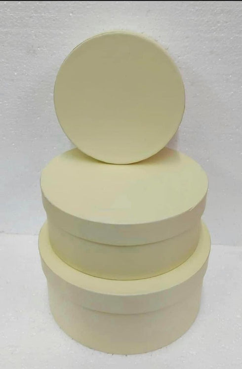 Set 3 cutii rotunde din carton – Crem