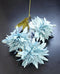 Fir de dalie artificială bleu deschis – 3 flori mari, 60 cm