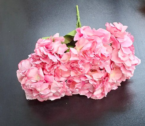 Buchet cu Hortensii roz – Flori Artificiale Elegante din Material Textil