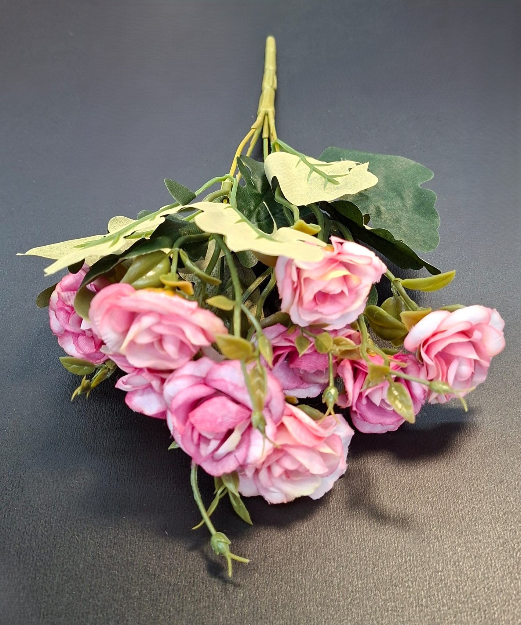 Buchet 10 trandafiri artificiali roz – flori decorative, 33cm