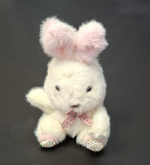 Breloc Iepuraș de pluș alb cu lăbuțe cu cristale – 14cm