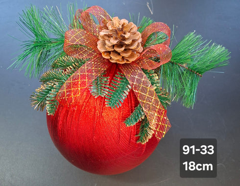Glob decorativ Crăciun roșu cu con și fundiță aurie - 18cm