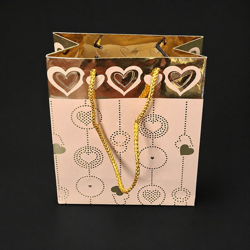 Set 12 pungi cadou auriu și model inimioare - 19x15cm
