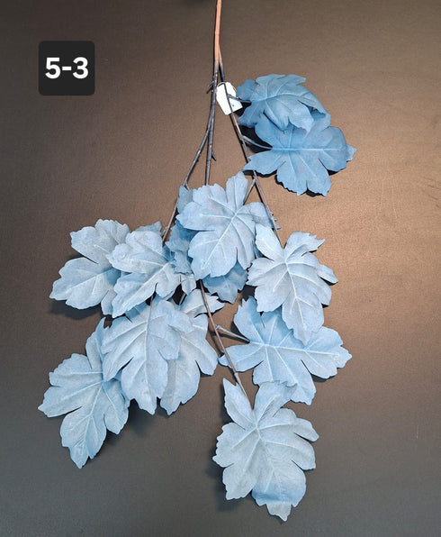 Ramură artificială decorativă - 98cm frunze albastre tip arțar