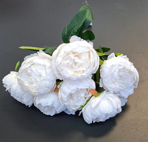 Buchet bujori artificiali alb – 7 flori, aspect natural 40cm