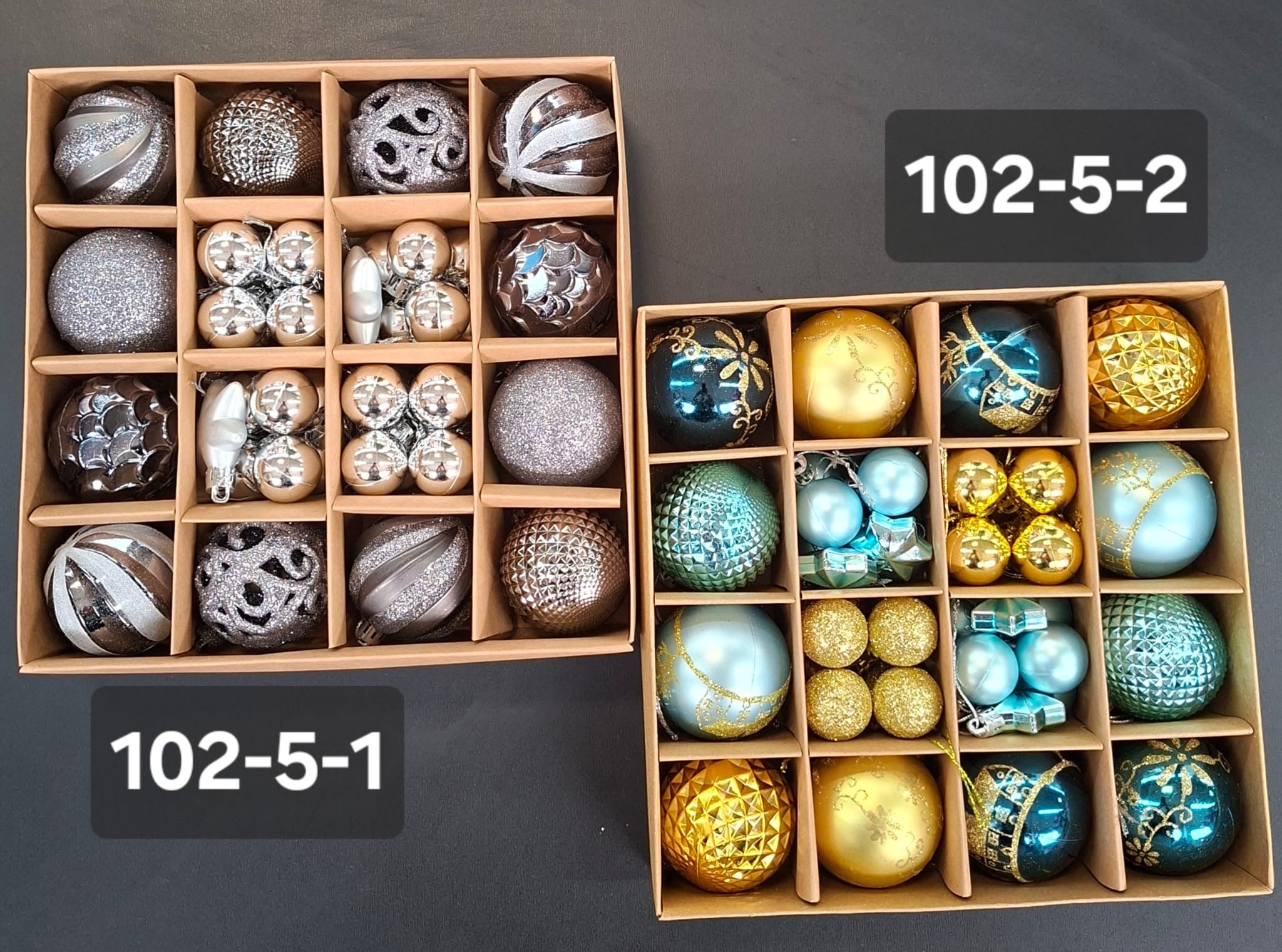 Set 16 Globuri Crăciun Decorative Negre și Argintii, Aurii si Turcoaz cu Texturi Mixte