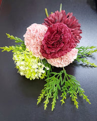 Buchet flori artificiale crizanteme bordo cu verdeață – 32cm