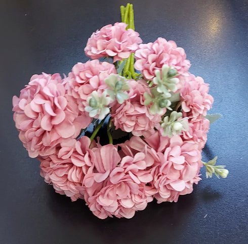 Buchet flori artificiale crizanteme roz pudrat – 30cm, flori mici, aspect pufos și elegant
