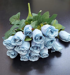 Buchet 18 trandafiri bleu artificiali – 41 cm, tije sârmă, material textil