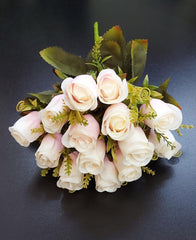 Buchet 14 trandafiri alb-roz artificiali – 41 cm, tije sârmă, material textil