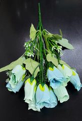 Buchet artificial cu trandafiri bleu pastel – 30 cm