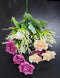 Buchet artificial cu trandafiri mov și crem – 40cm