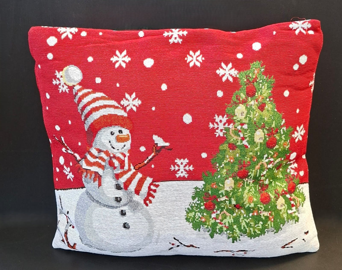 Pernă decorativă cu om de zăpadă și brad - 45x45cm