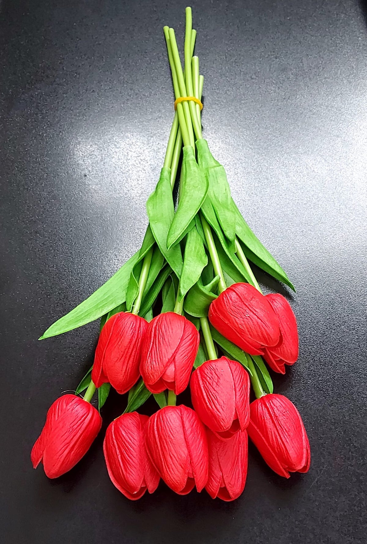 Lalele artificiale rosii din silicon – Set 10 bucăți