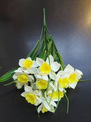Buchet narcise artificiale albe cu galben - 35cm