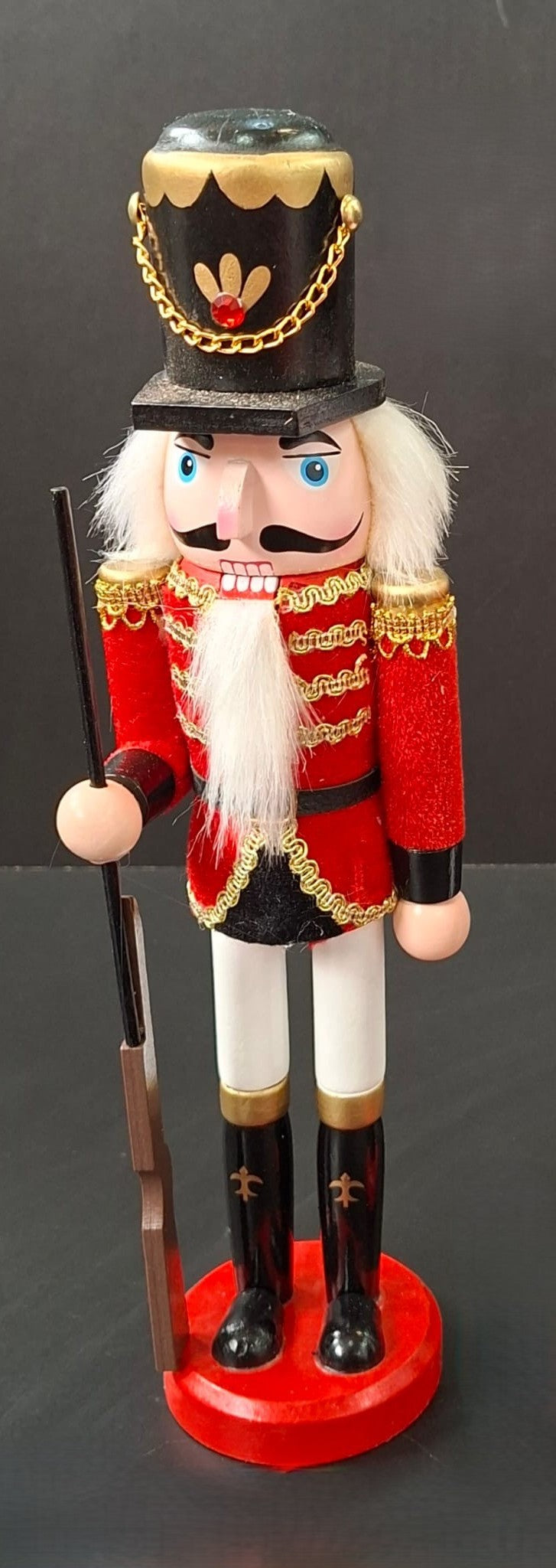 Spărgător de nuci decorativ din lemn cu pușcă - 30cm