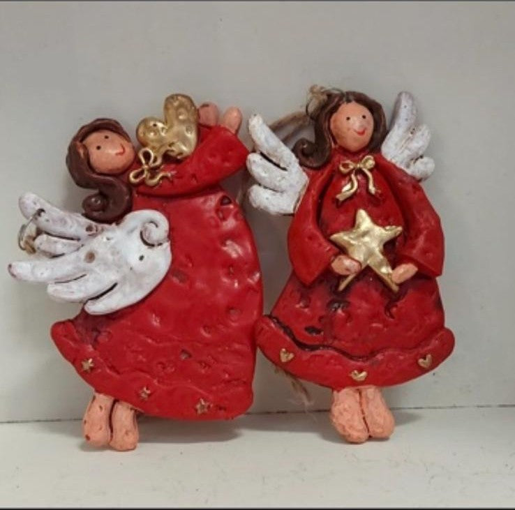 Set 2 figurine ingerasi de iarnă rosii, decor ceramic Crăciun - 9cm