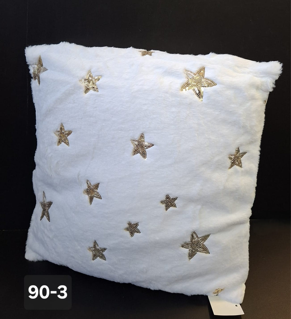 Pernă decorativă albă cu stele aurii - 45x45cm