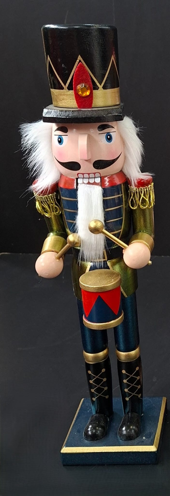 Spărgător de nuci decorativ toboșar, din lemn - 38cm