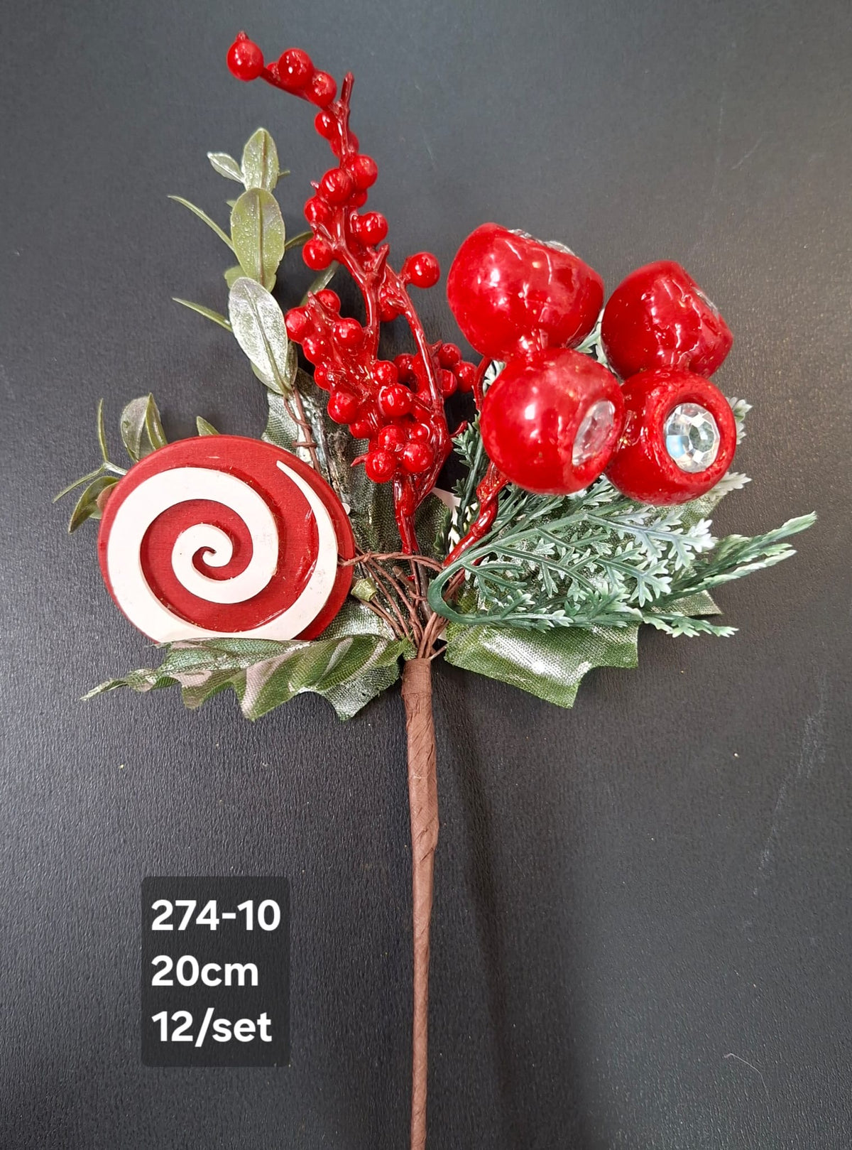 Crenguță artificială de Crăciun roșie cu fructe și acadea – 20cm 12/set