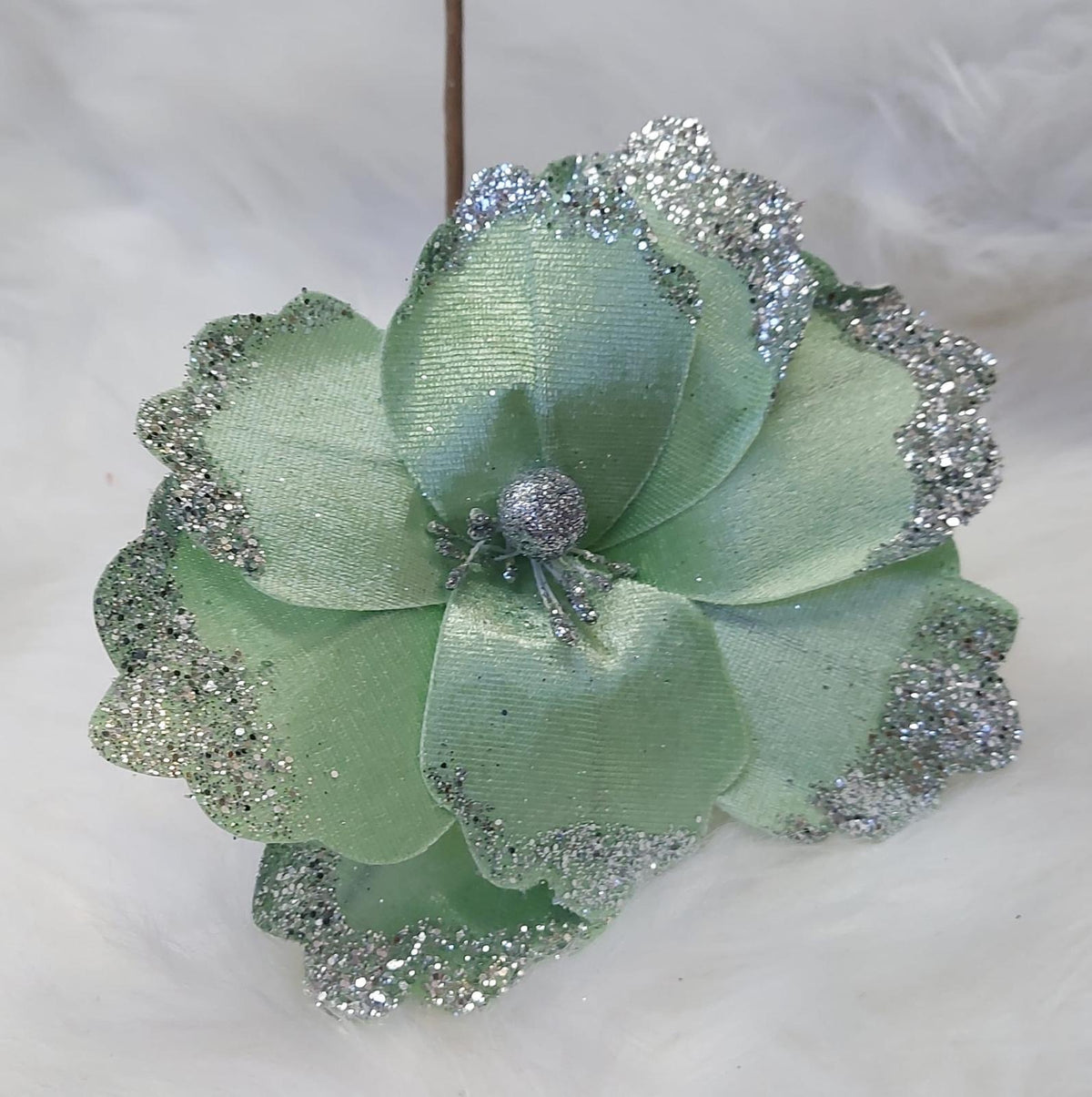 Flori Crăciun verde mentă cu margine argintie 10/set