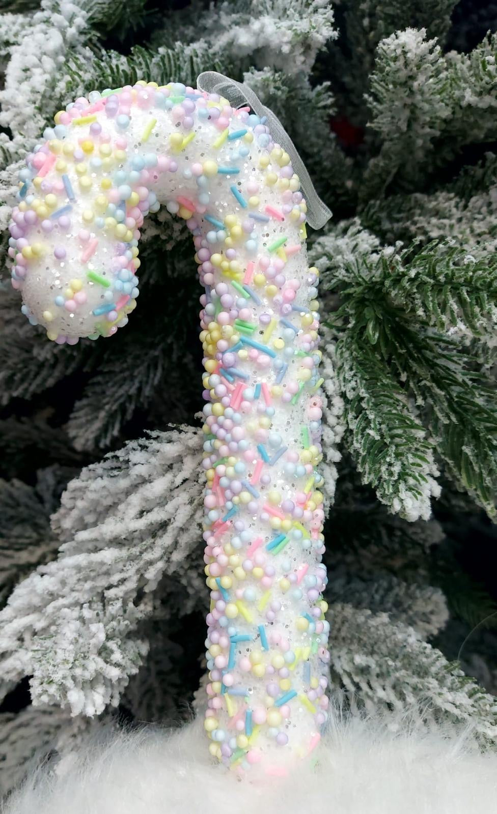 Baston decorativ Crăciun alb cu mărgele pastel – 18cm 10/set