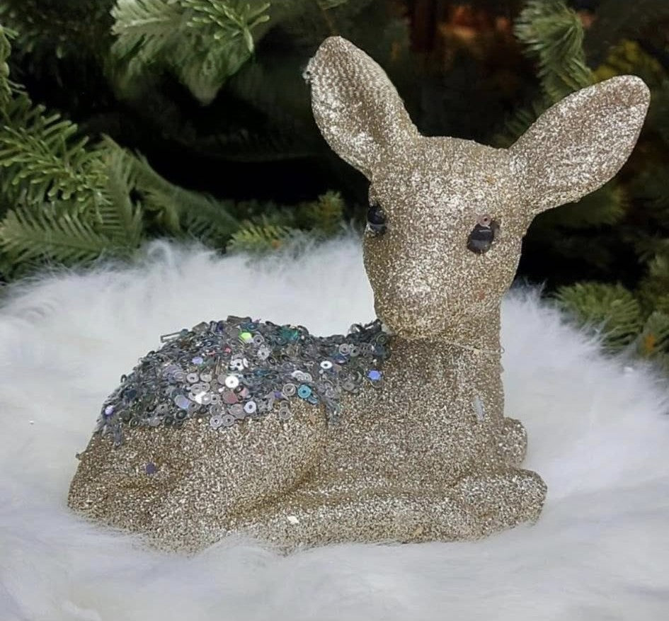 Caprioara decorativ șampanie cu sclipici – 12cm