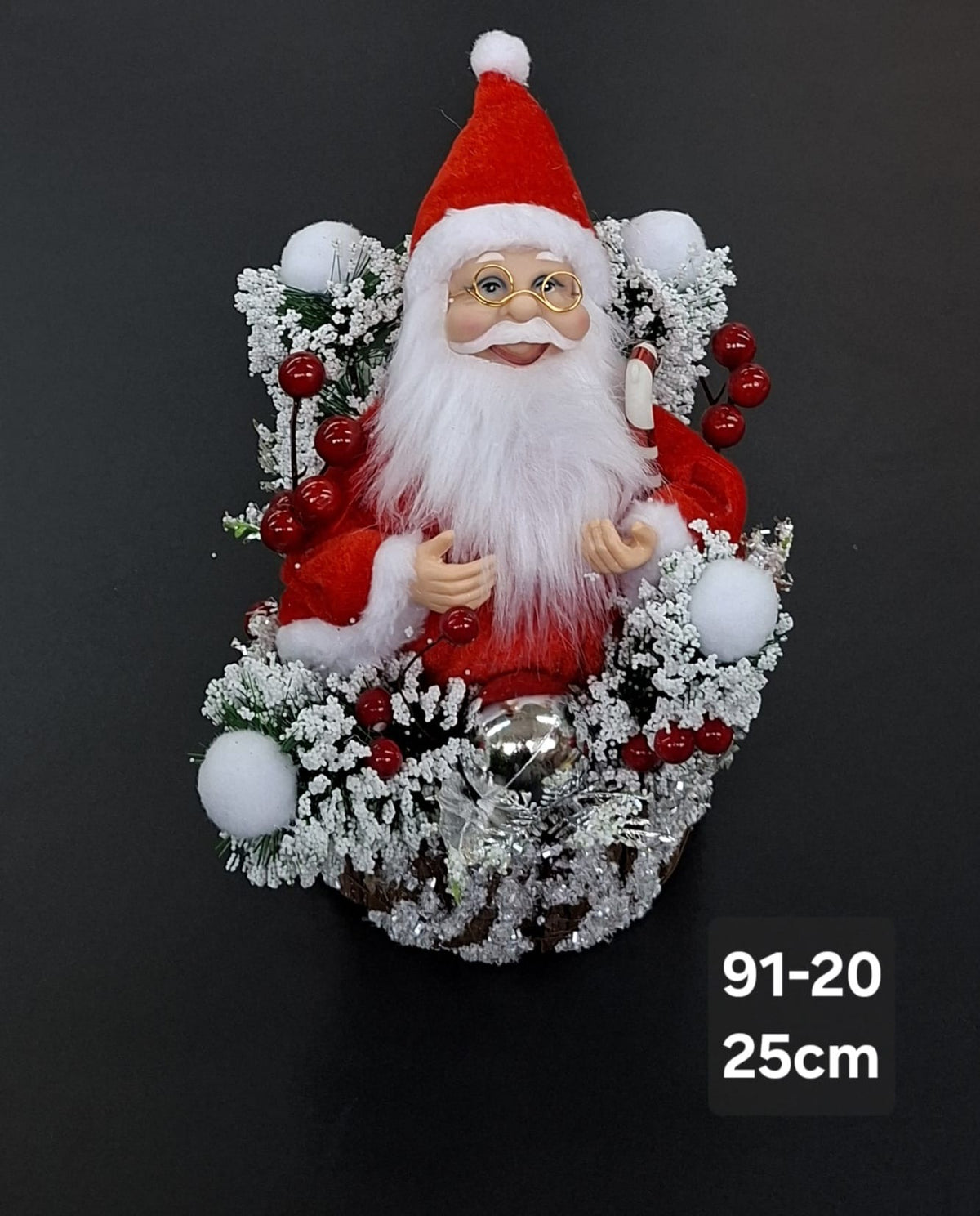 Decorațiune Crăciun Moș Crăciun în coș cu zăpadă - 25cm