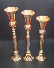 Suport auriu din metal – elegant și decorativ