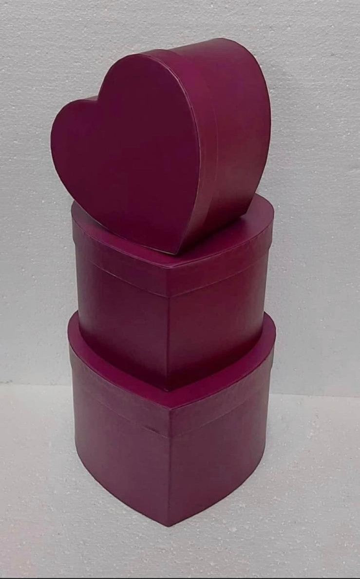 Cutii din carton în formă de inimă, bordo – set 3 bucăți