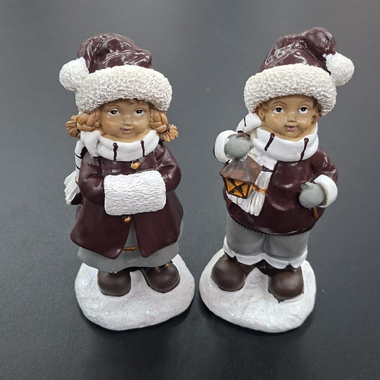 Set 2 figurine copii de iarnă, decor ceramic Crăciun - 15cm