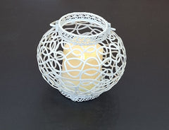 Felinar decorativ crem din metal cu lumânare LED – model rotund elegant