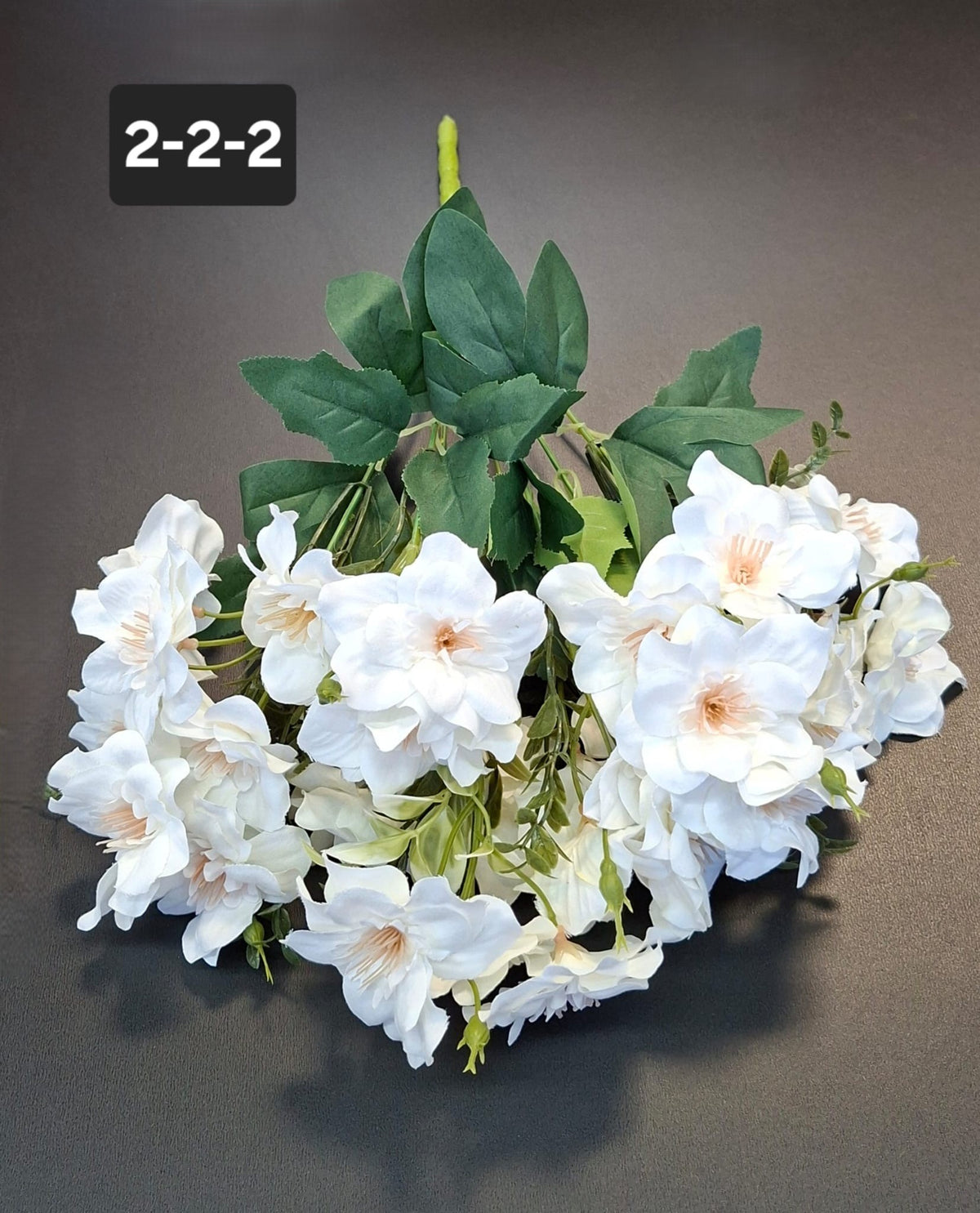 Buchet artificial trandafiri japonezi albi 49cm