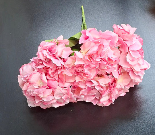 Buchet cu Hortensii roz  – Flori Artificiale Elegante din Material Textil