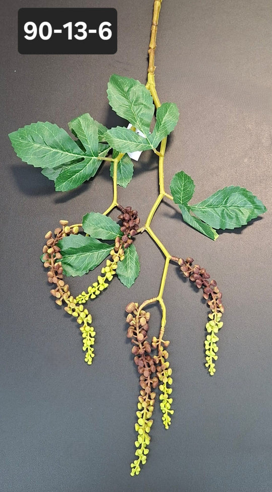 Ramură decorativă artificială cu ciorchini verzi cu maro - 75cm