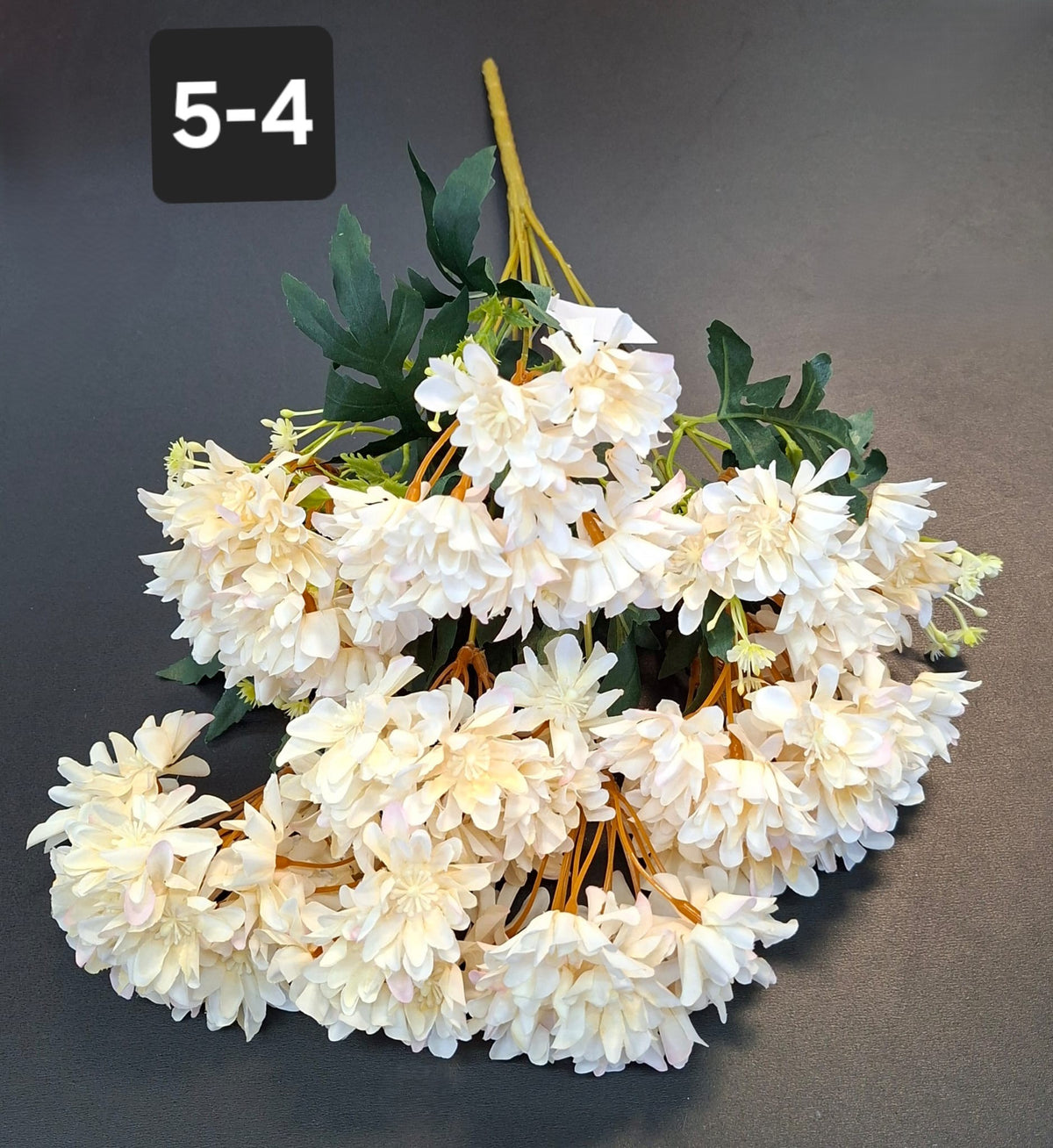 Buchet flori artificiale crizanteme crem - 48cm