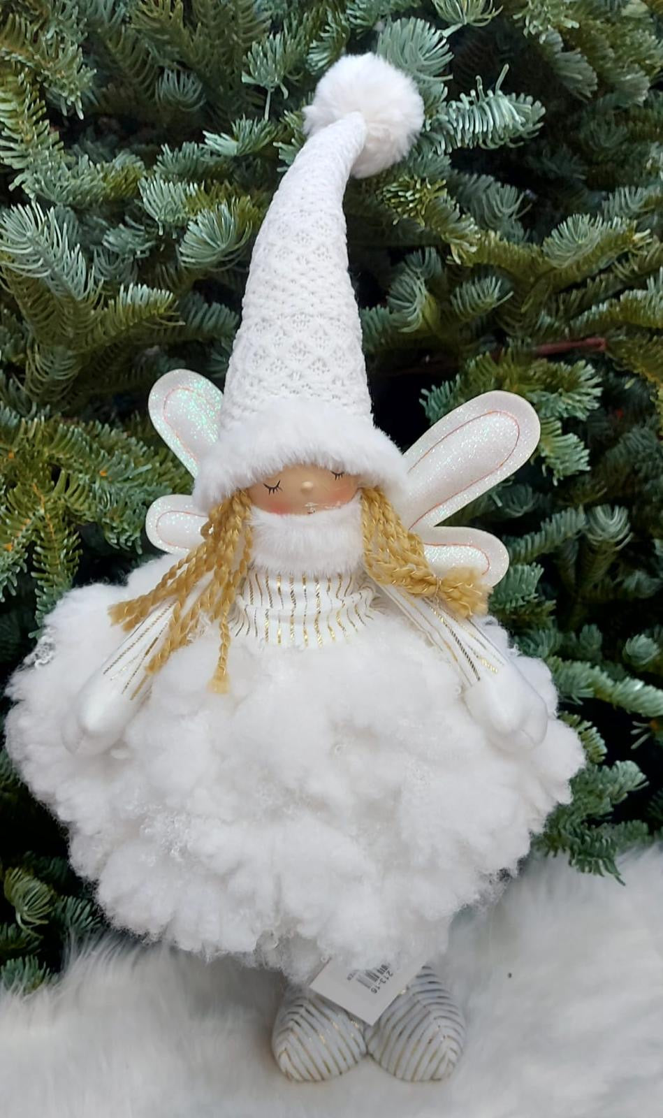 Figurină Îngeraș Decorativ Alb cu Aripi Irizate și Pălărie Tricotată – 35cm
