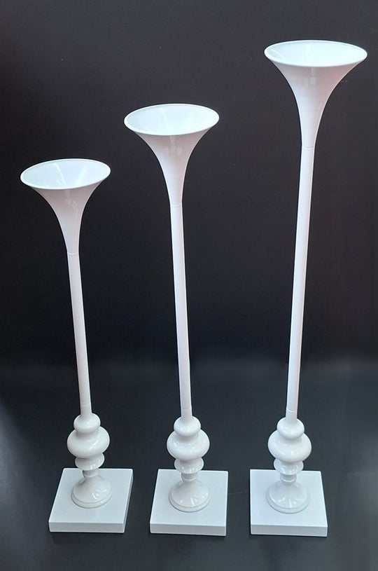 Suport decorativ alb pentru flori – design modern înalt
