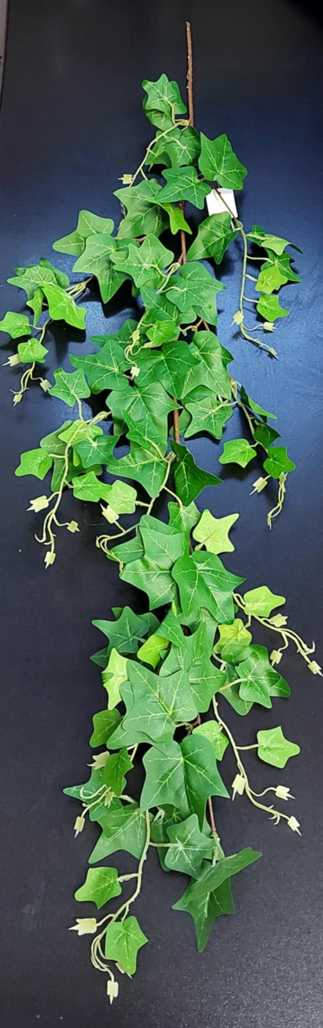 Ghirlandă artificială cu iederă verde – 90cm