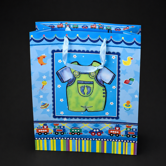 Set 12 pungi cadou din carton pentru băieți - 42x32cm
