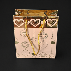 Set 12 pungi cadou auriu și model inimioare - 19x15cm