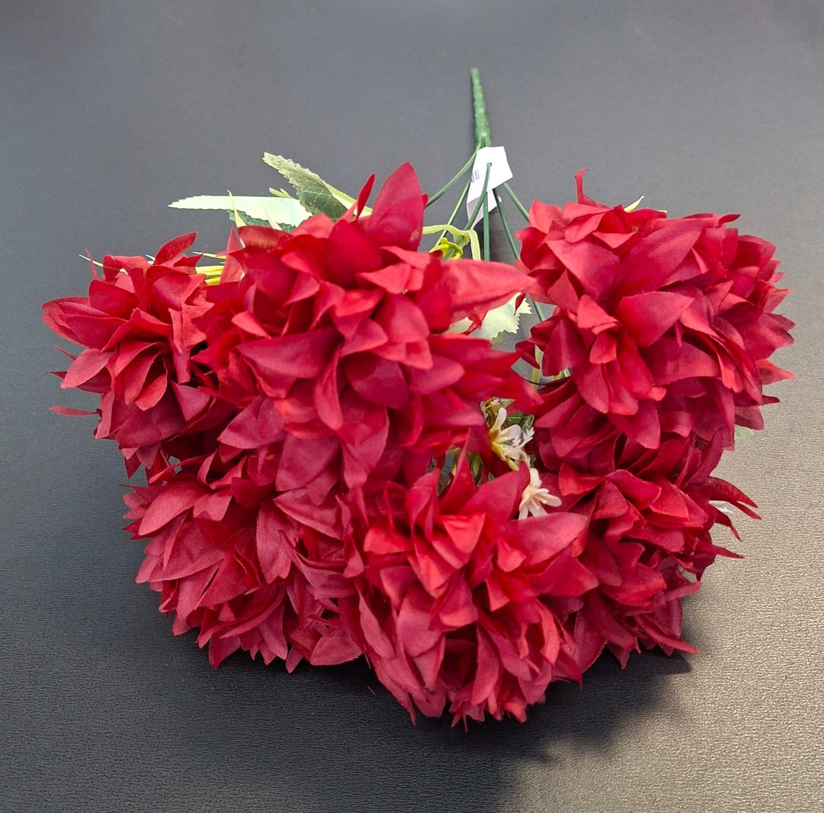 Buchet artificial cu dalii rosu inchis, 35cm