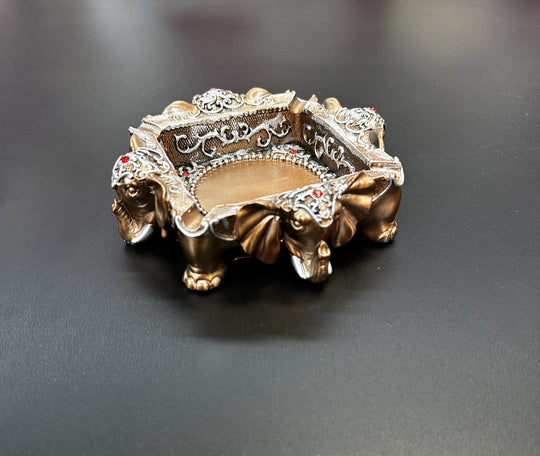 Scrumieră Decorativă cu Elefanți – 15cm Design Vintage