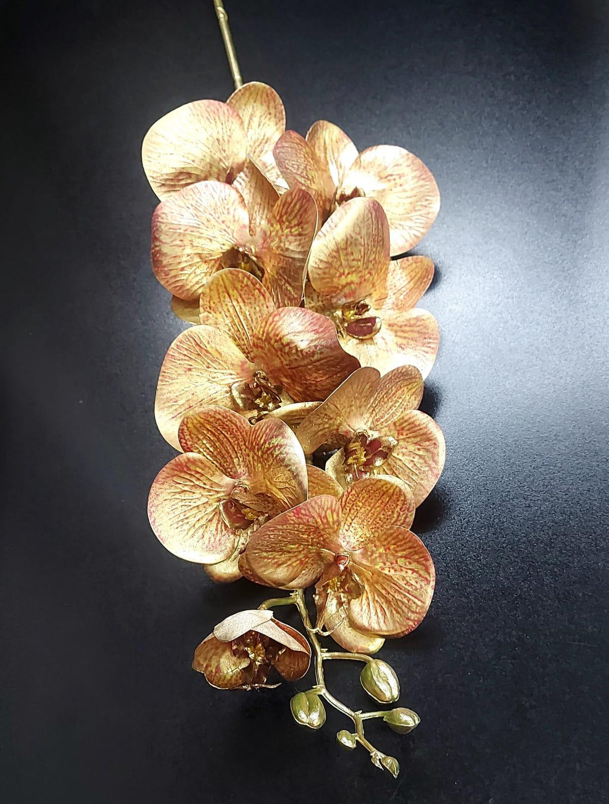Orhidee artificială auriu-cupru din silicon – 100 cm, floare decorativă realistă