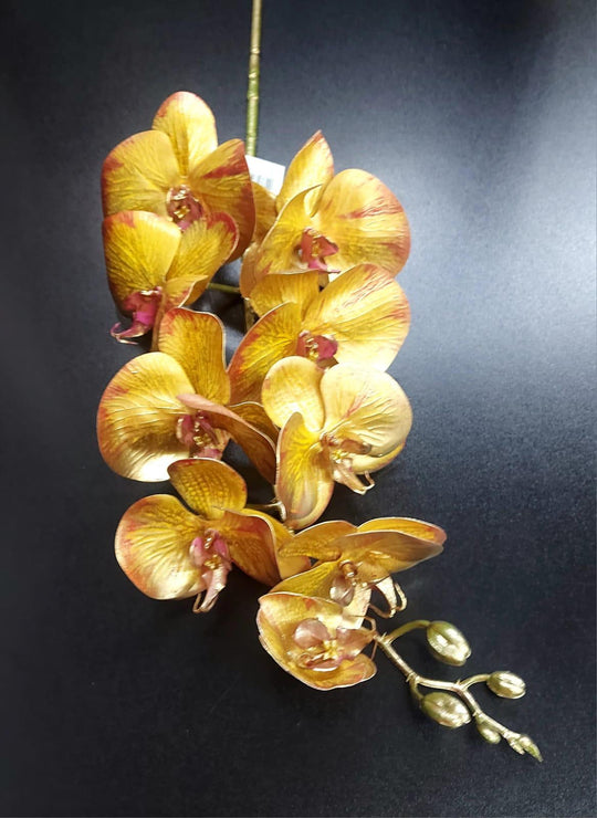 Orhidee artificială portocaliu-aurie din silicon – 100 cm, floare decorativă realistă