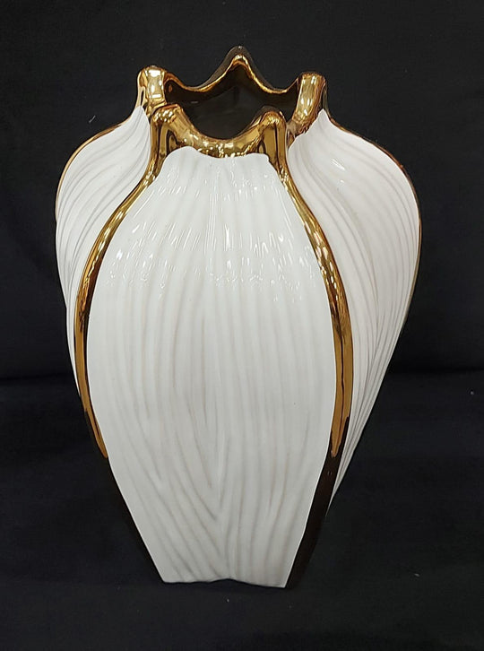 Vază decorativă ceramică 25 cm Lve – alb lucios cu detalii aurii elegante (98-10)